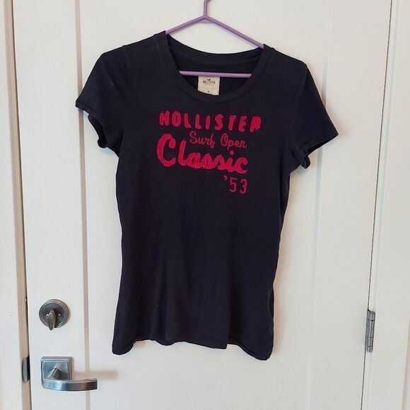 HOLLISTER TSHIRT - Picture 1 of 4